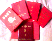 ��������